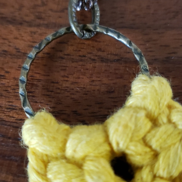 Boho macrame necklace - Picture 3 of 3